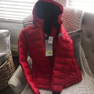 BNWT Canada goose camp down jacket